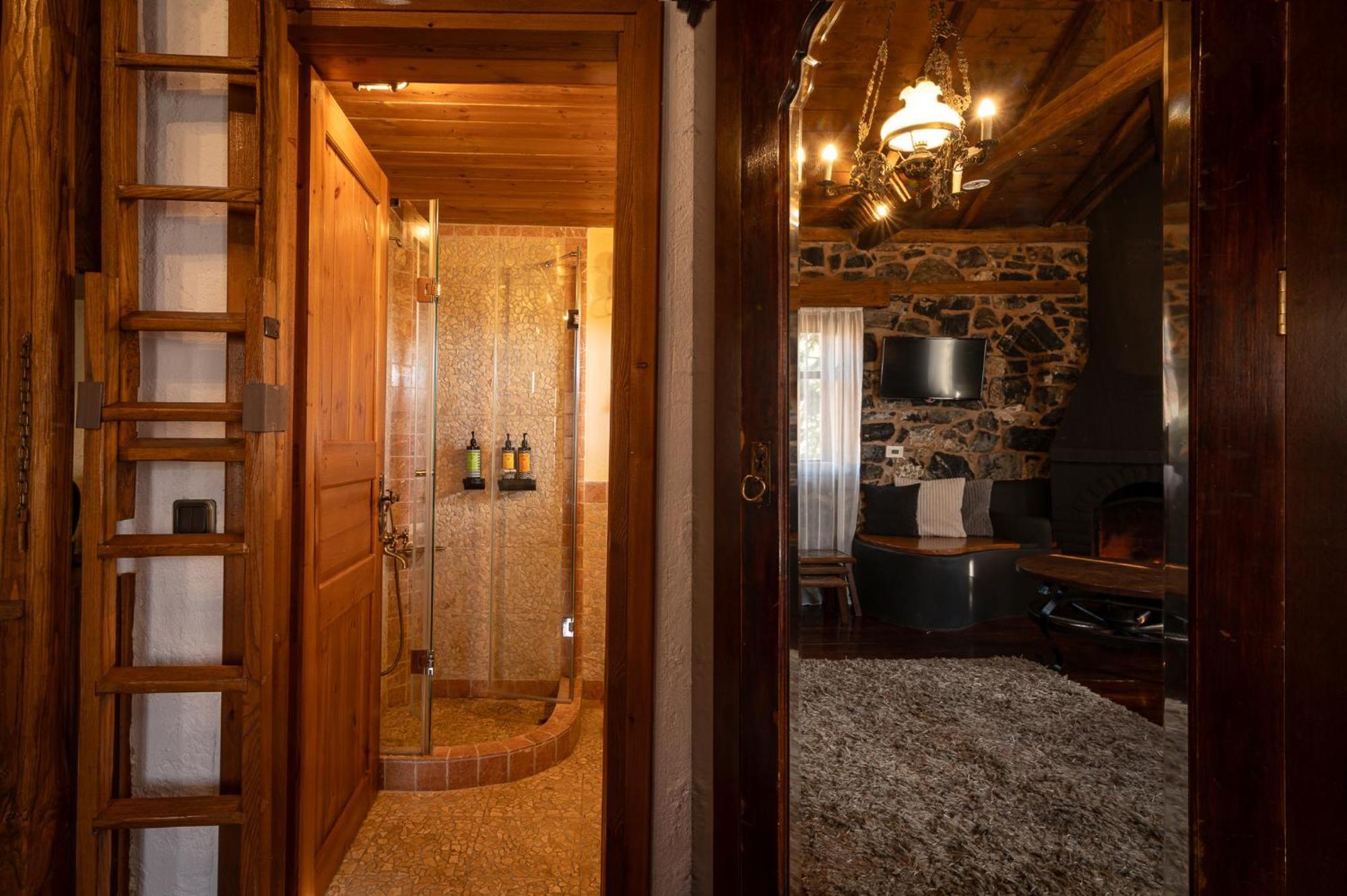 4 Seasons Premium Chalet Agios Athanasios  Extérieur photo