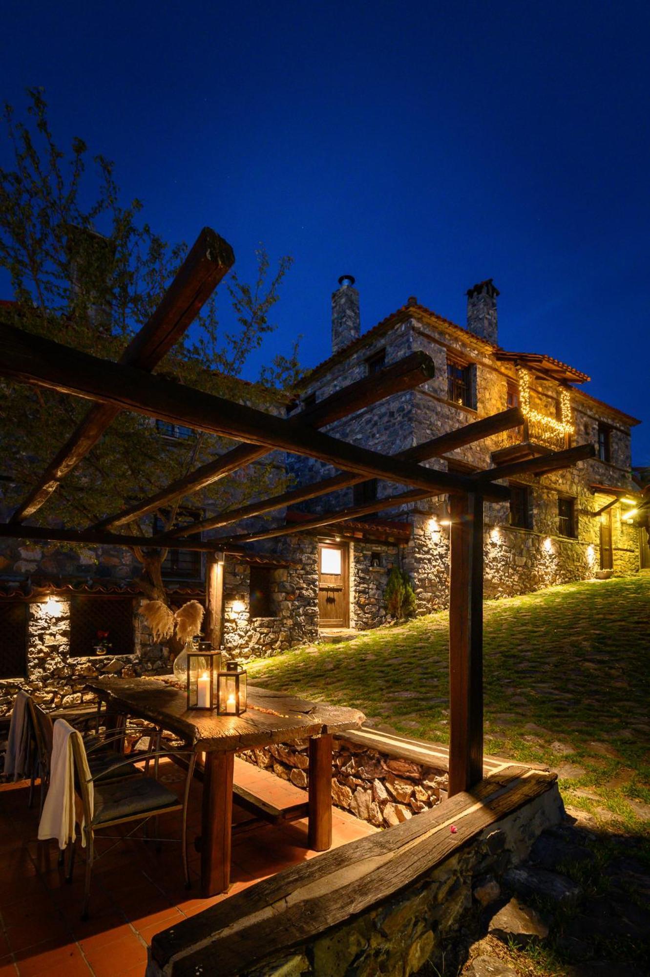 4 Seasons Premium Chalet Agios Athanasios  Extérieur photo